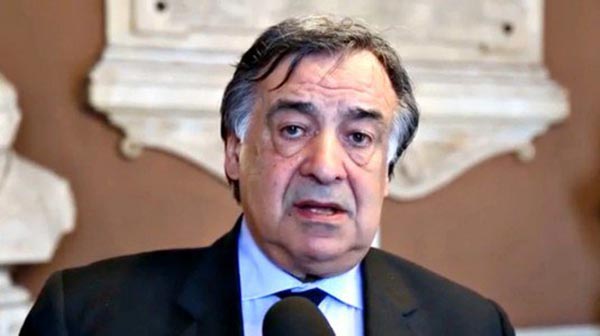 A Palermo attivisti grillini aggrediscono volontari pro-Orlando. Squadrismo M5S? Loro dicono: “Solo calunnie”