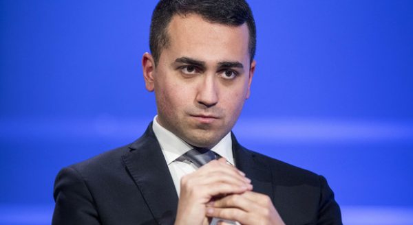 Luigi Di Maio è il nuovo Capo della Polizia, qualcuno lo dica a Gabrielli