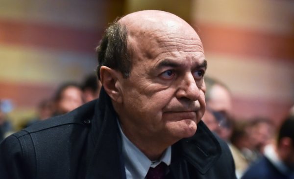 Per favore, qualcuno “debersanizzi” il povero Pierluigi