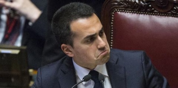 Veleno di Luigi Di Maio sul “vitalizio” di “un tal Boneschi” morto l’anno scorso: cattiveria pentastellata