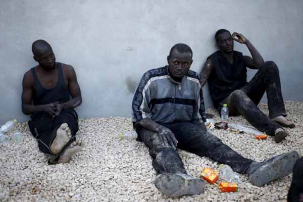 Questione migranti: così che daranno un’altra valanga di milioni alla Libia? E a chi finiranno i soldi?