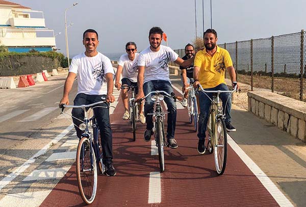 Il M5S siciliano sana “l’abusivismo” di fatto: è la legge del “facciamo quel che cxxxo ci pare”