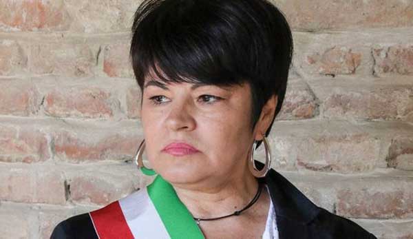 La Sindaca di Codigoro va in tv e dice “Non so nemmeno se posso aumentare le tasse”