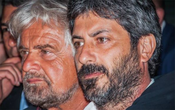 M5Espelle: l’incoronazione di Di Maio, l’epurazione di Roberto Fico e l’hacker che vota “decine di volte”