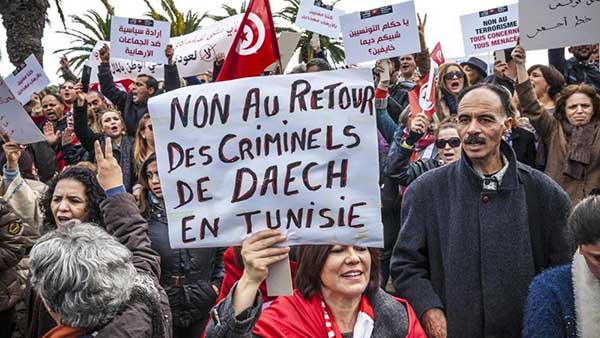 Espulso tunisino che aveva aderito al jihadismo