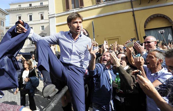 M5S, Forconi e Art.1-Mdp: tutti insieme appassionatamente in un’orgia anti-Rosatellum