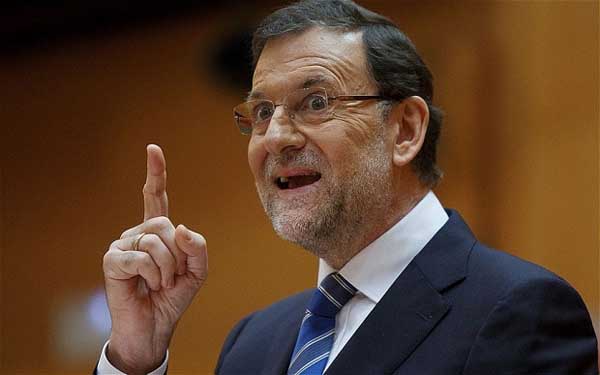 Mariano Rajoy: il dittatorello che si inventa il golpe a casa Puigdgemont