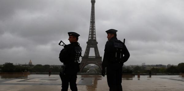 Parigi, una moto esplode di fronte alla sede diplomatica della Giordania