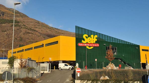 Aosta, interpellanze sulla crisi occupazionale della filiale di Self Italia a Quart