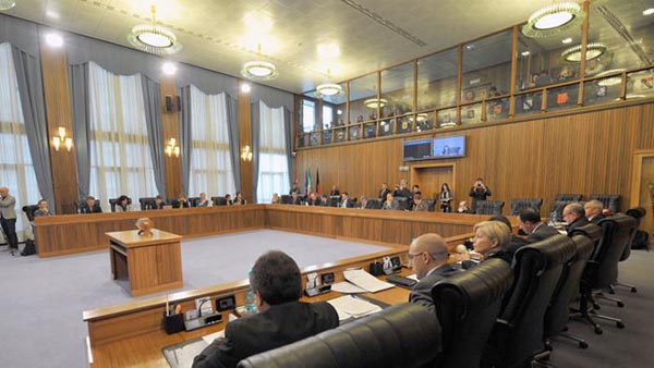 Approvati la legge di stabilità e il bilancio della Regione per il 2018-2020