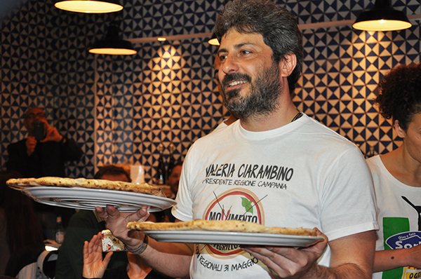 Roberto Fico si accorge di essere finito in mano ad un’azienda. Bentornato sulla Terra