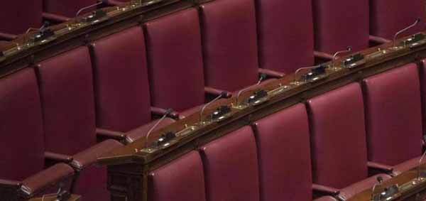 Non stanno tentando di fare un governo, stanno continuando la campagna elettorale