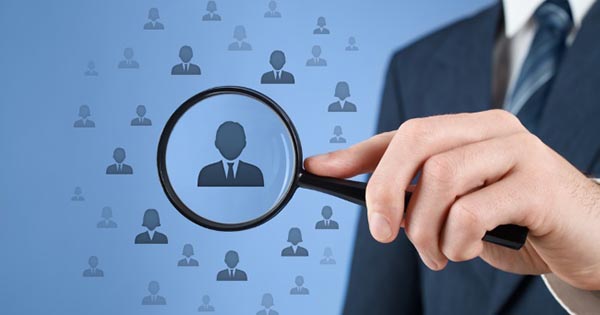 L’Agente Provocatore invade anche il tempo libero dei lavoratori dipendenti #Visioni di Mila Mercadante