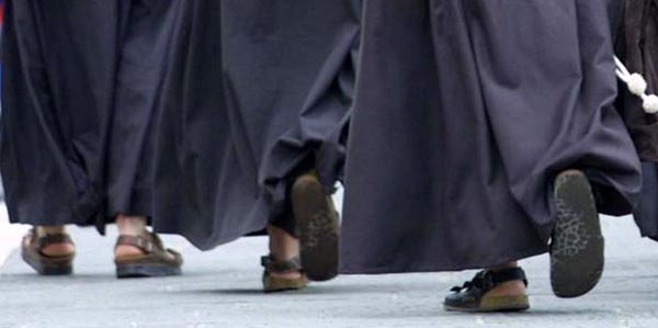 Di Francescani e Camaleonti, di Predestinati e Vendicatori e di come sostituirsi alla Casta rinnovando la Casta