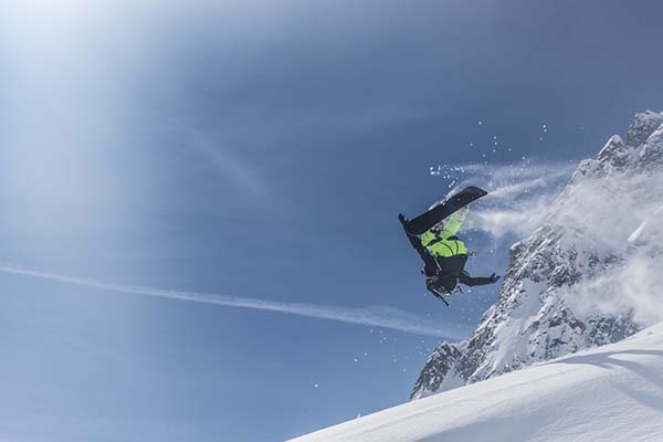 La Prima italiana di “Tout là-haut” di Serge Hazanavicius inaugura il programma cinema del 66° Trento Film Festival