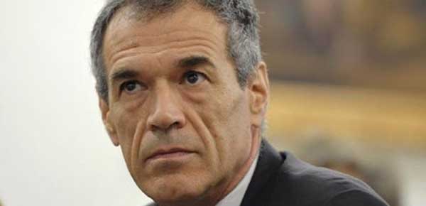 Cottarelli riceve l’incarico per formare il Governo