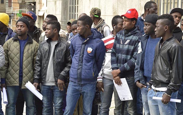 Genova, sessanta richiedenti asilo a lezione a Palazzo Tursi