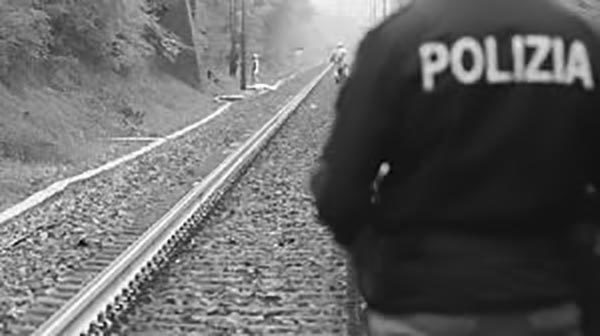 Rifugiato ventenne della Guinea falciato dal treno a Rubiera (RE), l’informazione tace la notizia