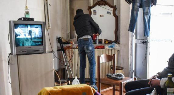 Dalla Regione Lombardia via libera al censimento dei Rom