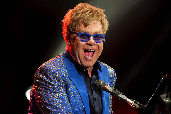 Elton John arriverà a Lucca nel 2019 per il suo tour d’addio