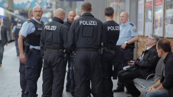 Organised crime group involved in recruiting and trafficking human beings, dismantled in Munich