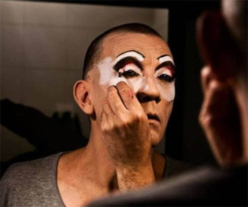 Ci ha lasciati Andrea Berardicurti, era “La Karl du Pigné” e gli volevamo un gran bene