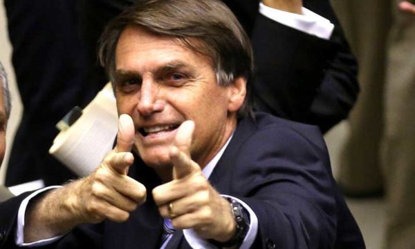 El ultraderechista machista Bolsonaro se gana Brasil