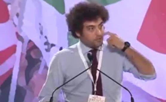 Mancavano solo Dario Corallo, lo sdoganamento del giovanilista “grillopidismo”, e un altro intervento di rara vacuità