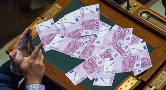 Non hanno altra scelta che non sia quella di saltare in aria