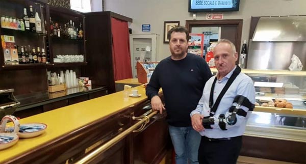 Quelli che al pentaleghismo aggiungono le foto coi parenti dei mafiosi