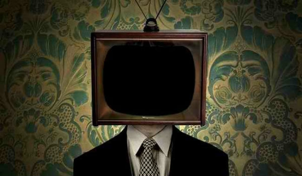 La Bionda e il Truce