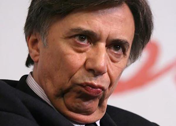 Quelli del “finalmente una televisione libera” e la commissione al rapper figlio di Travaglio