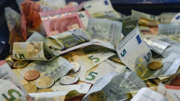 Vorrei tanto leggere un’analisi costi-benefici (veritiera, magari) anche sul reddito di cittadinanza