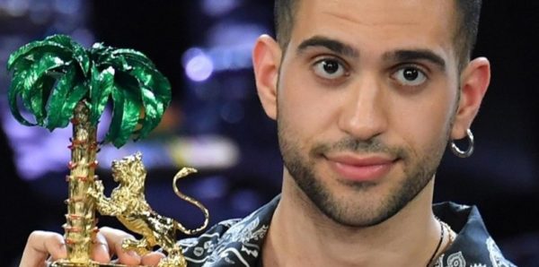 Un Mahmood tra i cristalli