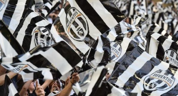 La Juventus vince lo scudetto 2019 (due volte, vince anche quello femminile)…