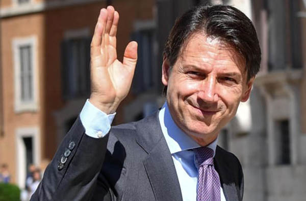 Il presidente del Consiglio invisibile parlerà agli Italiani e darà comunicazioni importanti. Azz…!