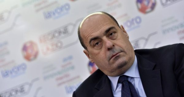 Zingaretti si è accorto che nel paese vengono sempre più ristrette le libertà di dissentire?