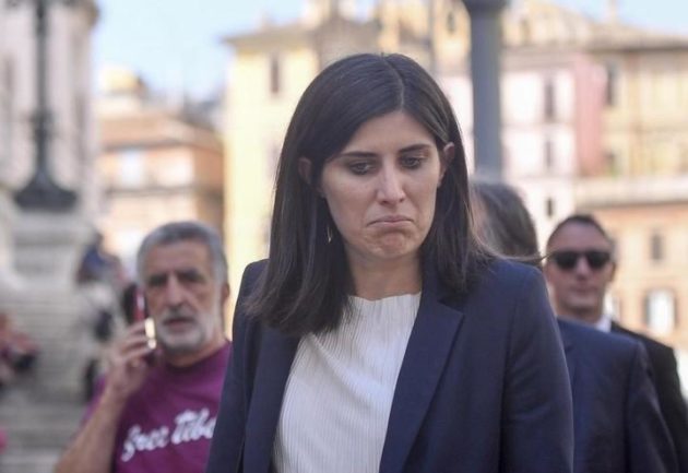 E noi ad attendere un commento di Appendino sulla crisi di governo come un assetato spera di bere