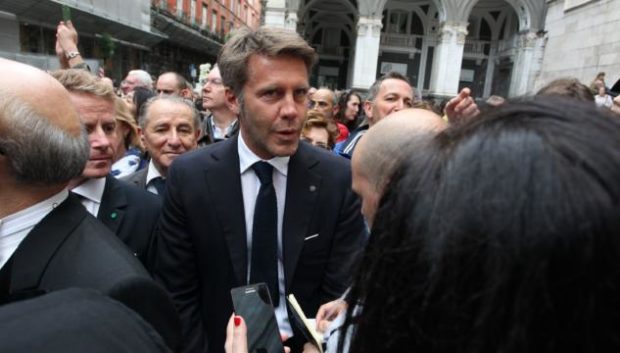 Dopo Briatore pronto al “sacrificio” per l’Italia, spunta Emanuele Filiberto. Mancano solo Lele Mora e Fabrizio Corona