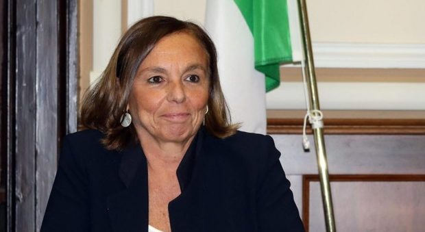 E spunta un sondaggio noto dove la ministra dell’Interno è la più popolare del Conte-bis