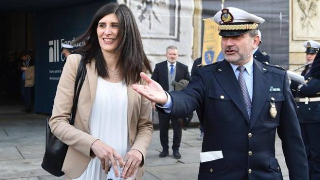 La Giunta Appendino crea i problemi, ma a dimettersi devono essere quelli che fanno rispettare la Leggei