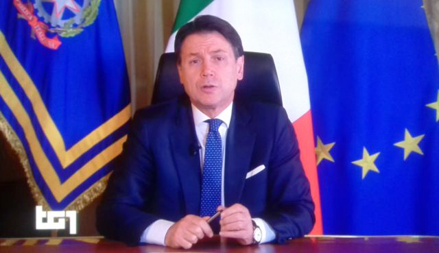 Giuseppe Conte #iorestoacasa l’Italia tutta è chiusa. Aperte solo farmacie e supermercati
