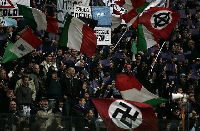 Ultras fascisti in corteo il 6 giugno senza mascherine né distanze di sicurezza, e la politica sta a guardare