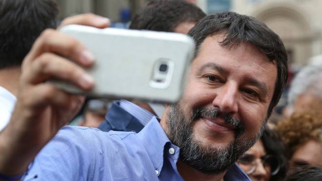 Matteo Salvini vuole la “marcia su Catania” per “la Libertà” (la sua)