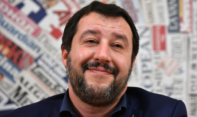 La Lega uscirà dal gruppo sovranista a Bruxelles. Il nuovo che imputridisce