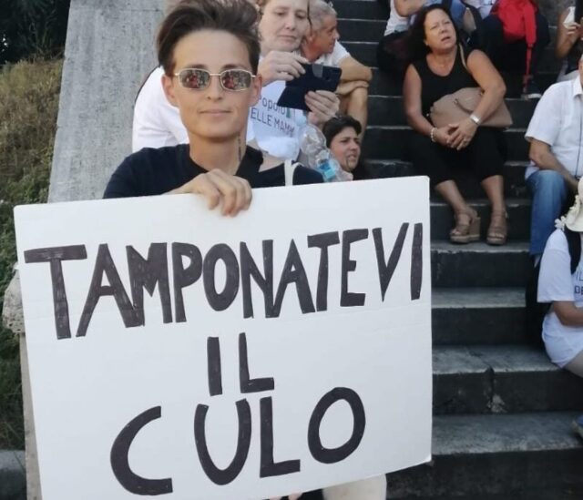 Le “opposizioni incrollabili” di quelli che ora vaccinano gli altri: o dei convertiti sulla via del covid