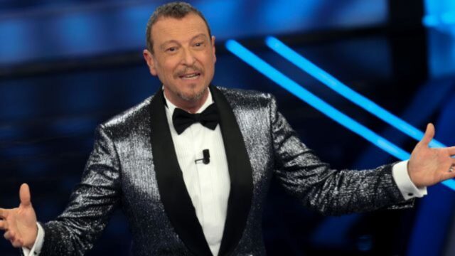 Sanremo 2024. Con Amadeus la cantante Giorgia, Lorella Cuccarini e la brava Teresa Mannino. E poi Fiorello