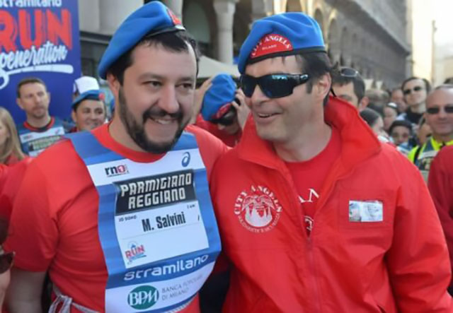 Quelli delle foto con Salvini che “gli giran le pxxxe” perché c’è Salvini… Son favolosi