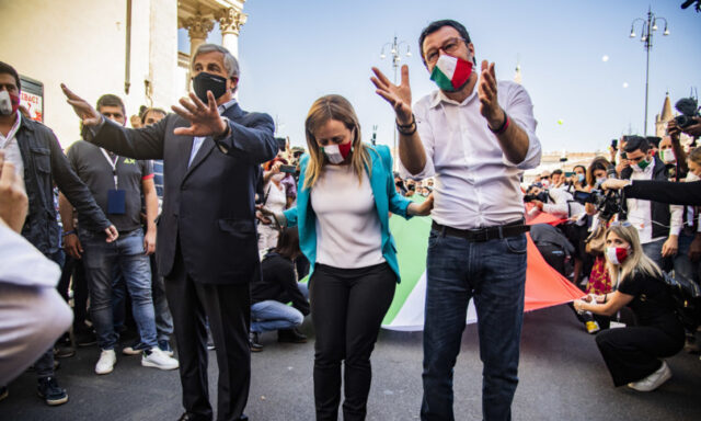 Quirinale, voti che non ci sono e numeri inesistenti: tutte le “balle” delle Destre