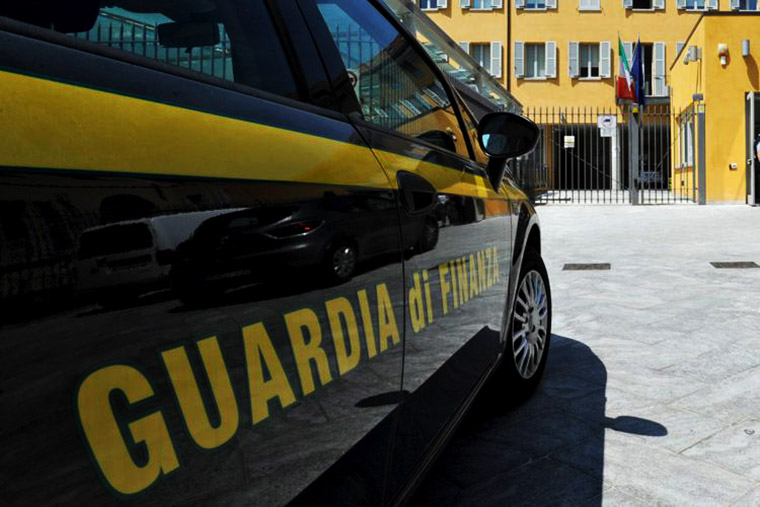 Nascosti al fisco disponibilità finanziarie detenute all’estero, proprietà immobiliari e mobiliari per oltre 2 milioni di euro